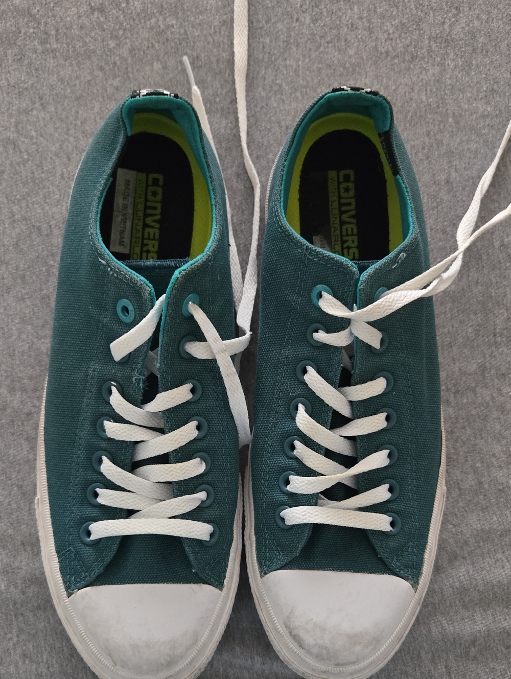 Converse Chuck II Teal Canvas Low-Top Sneakers with White Laces